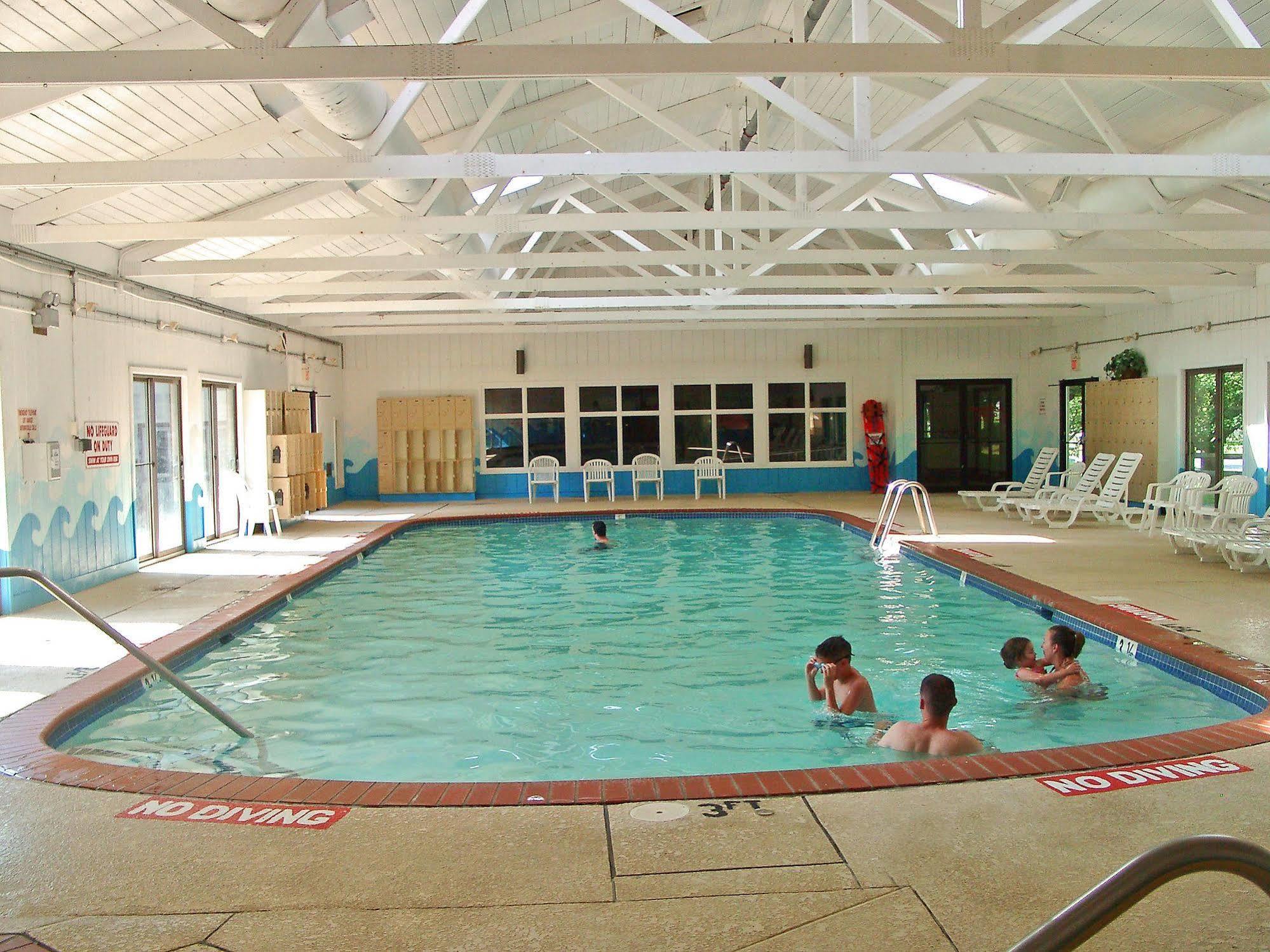 Circle M Rv & Camping Resort - Caravan Park Millersville 外观 照片