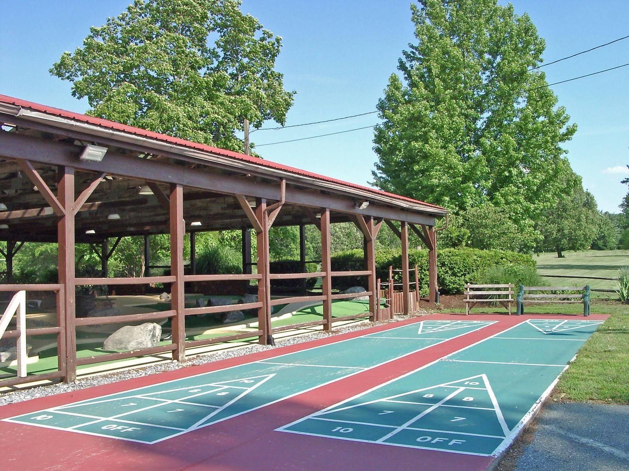 Circle M Rv & Camping Resort - Caravan Park Millersville 外观 照片